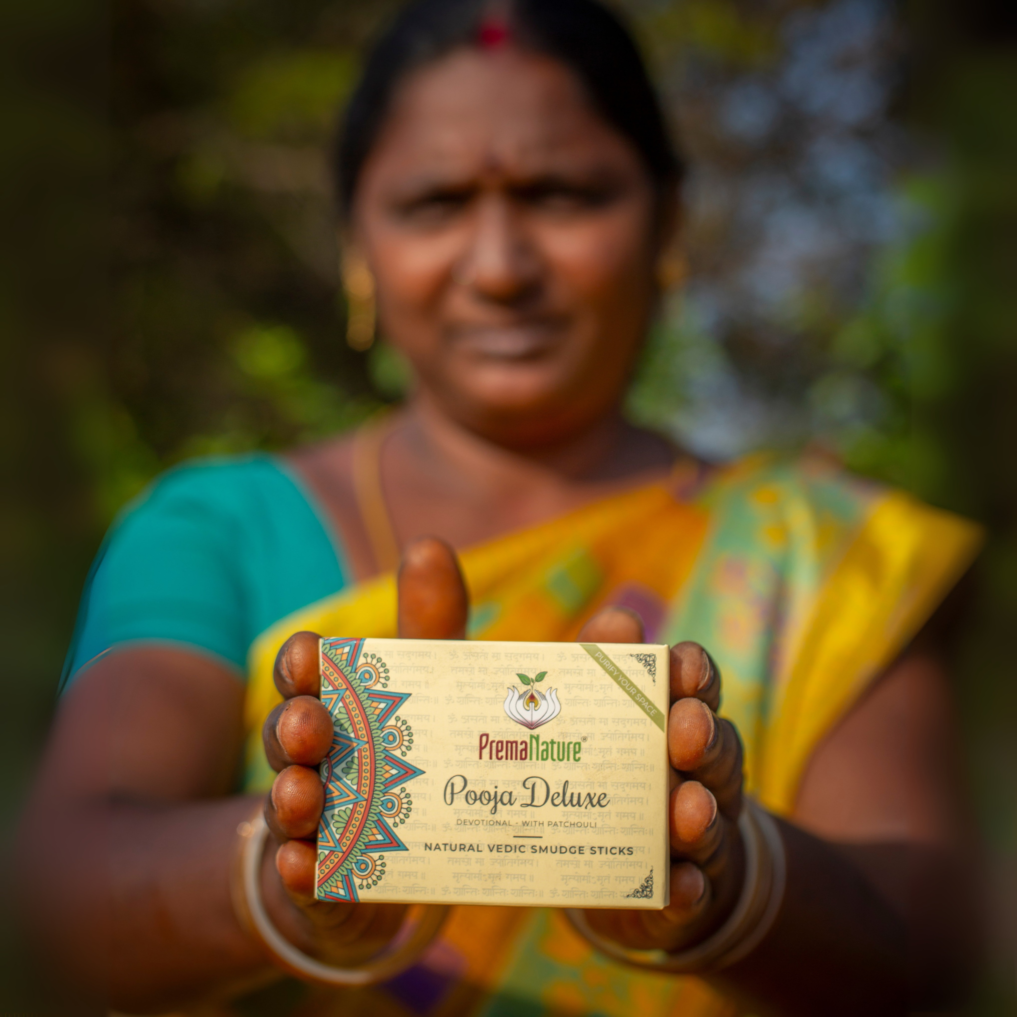 Pooja Deluxe dhoop (Patchouli)