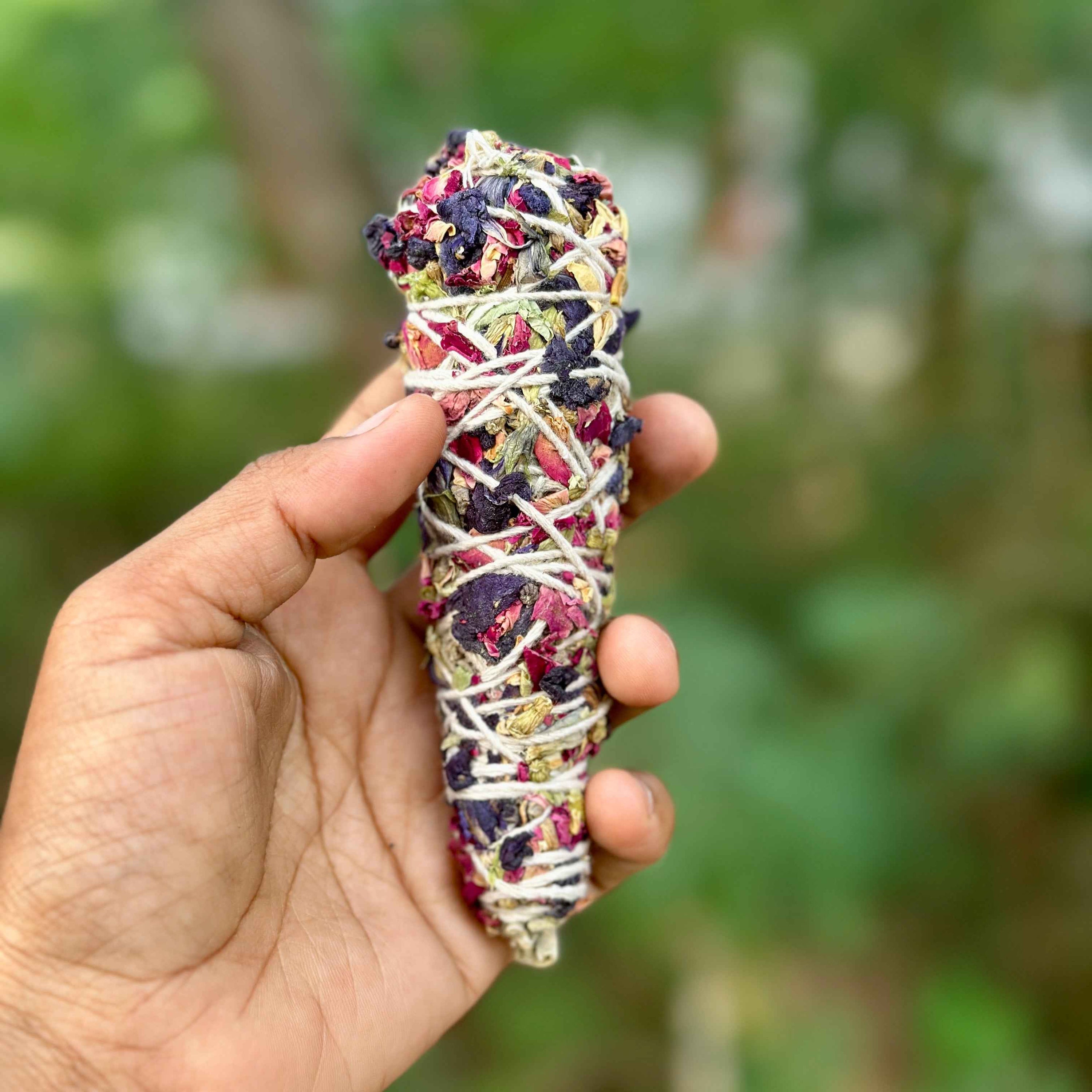California White Sage, Blue Pea, Rose petals, Jasmine petals &amp; Loban (2-pack)